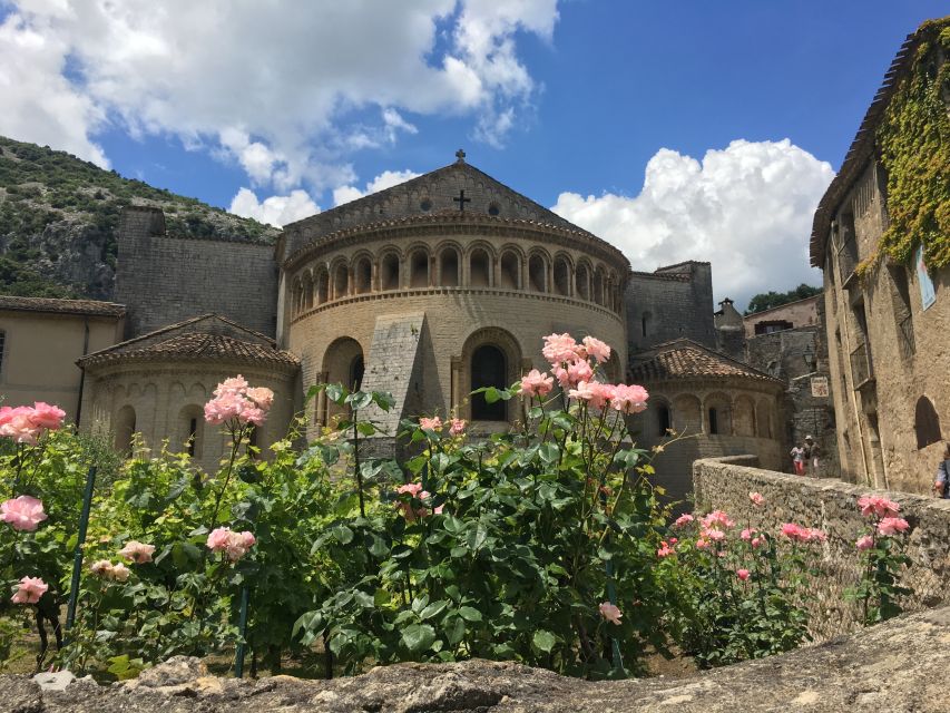 Vineyards and Village of the Languedoc - Lunch in Saint-Guilhem