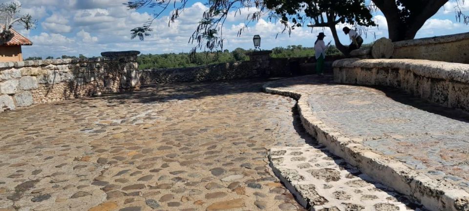 Altos De Chavon: Mediterranean Style + Taino Museum - Engaging Activities and Highlights