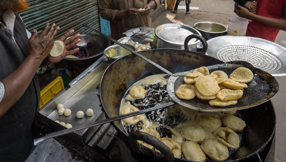 Delhi: Private Chandni Chowk, Food Tasting, & Tuk-Tuk Tour - Common questions