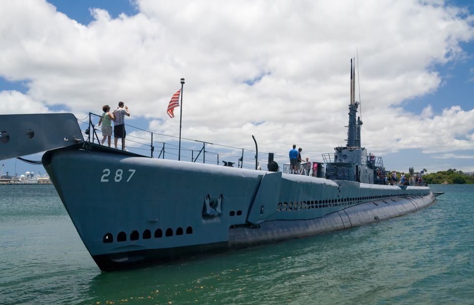 Oahu: Pearl Harbor, USS Arizona, Might Mo, & Honolulu Tour - Sum Up