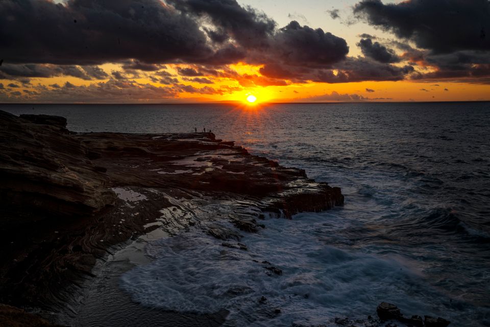 Oahu: Sunrise & Full-Day Island Photo Tour With Small Group - Experience Highlights and Photo Opportunities