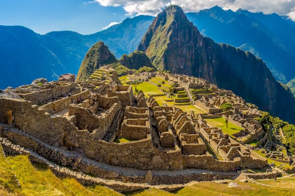 Ollantayambo: Vistadome Round-trip Train to Aguas Calientes - Booking Information