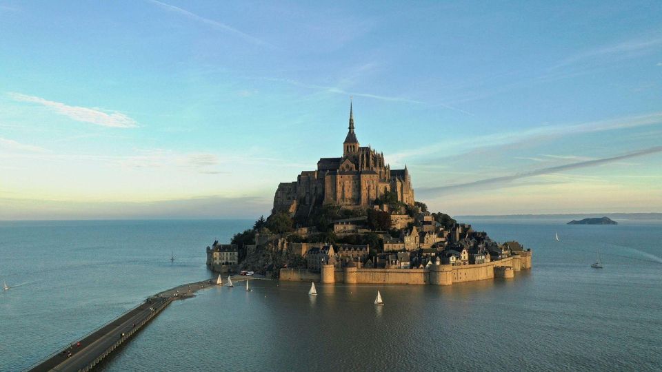 PARIS: Mont Saint Michel Private Transfer Van - Common questions