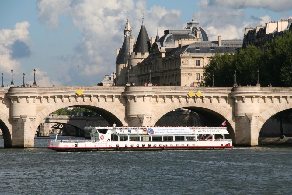 Paris: Private Tour With a Local Guide - Language Options and Customization