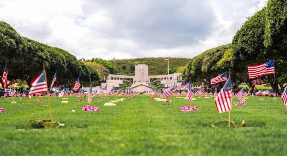 Pearl Harbor Oahu Circle Island Tour - Common questions