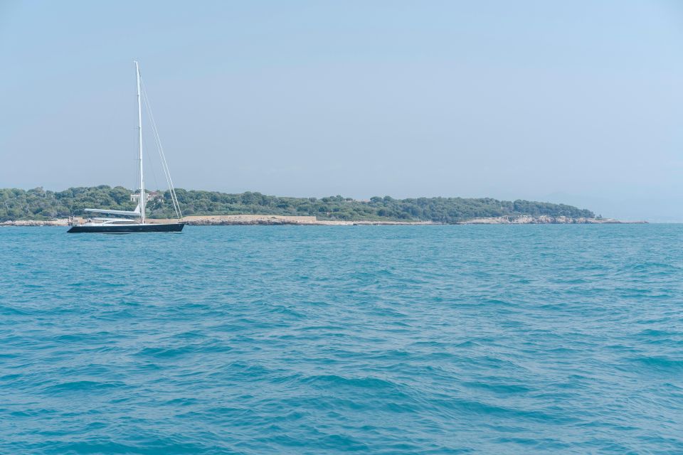 Private Tour on a Sailboat - Swim and Paddle - Antibes Cape - Background