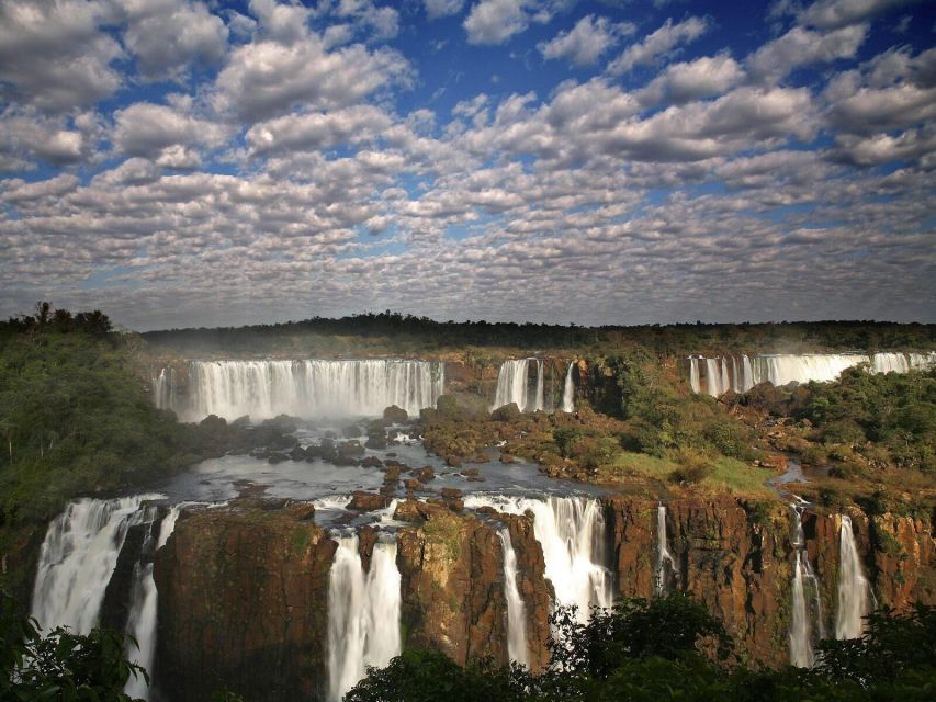 Puerto Iguazu: Iguazu Falls Brazilian Side Tour - Meeting Point Details