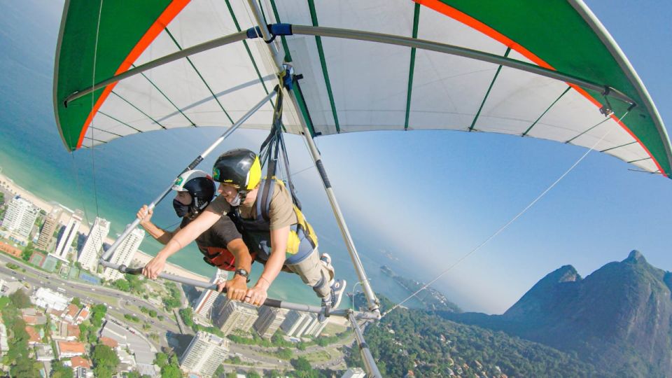 Rio De Janeiro: Hang Gliding or Paragliding Flight - Instructor Expertise and Language Skills