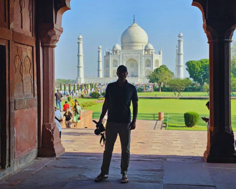 Taj Mahal Tour by Gatimaan Express SuperFast Train - Common questions