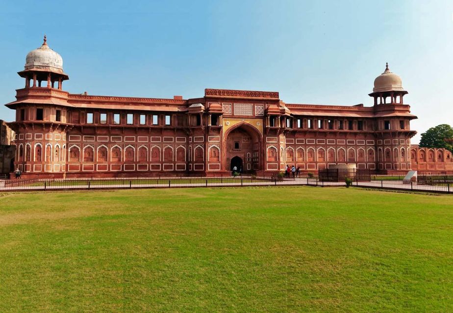 4-days Delhi Agra Jaipur Private Tour by Car - Common questions