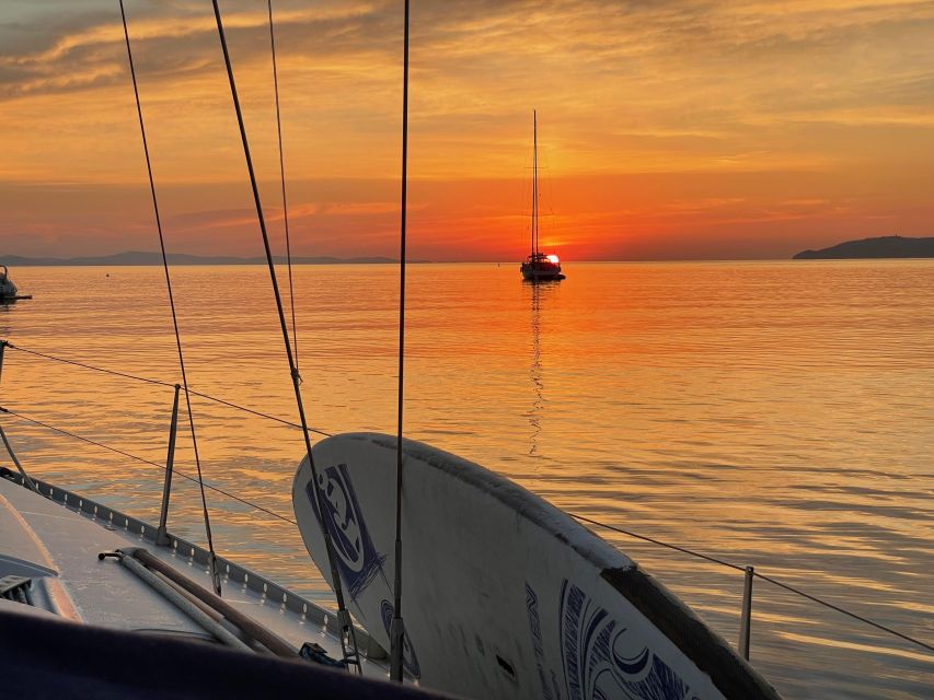 At Sea Departure From Hyères: Sunset by Sailboat - Common questions