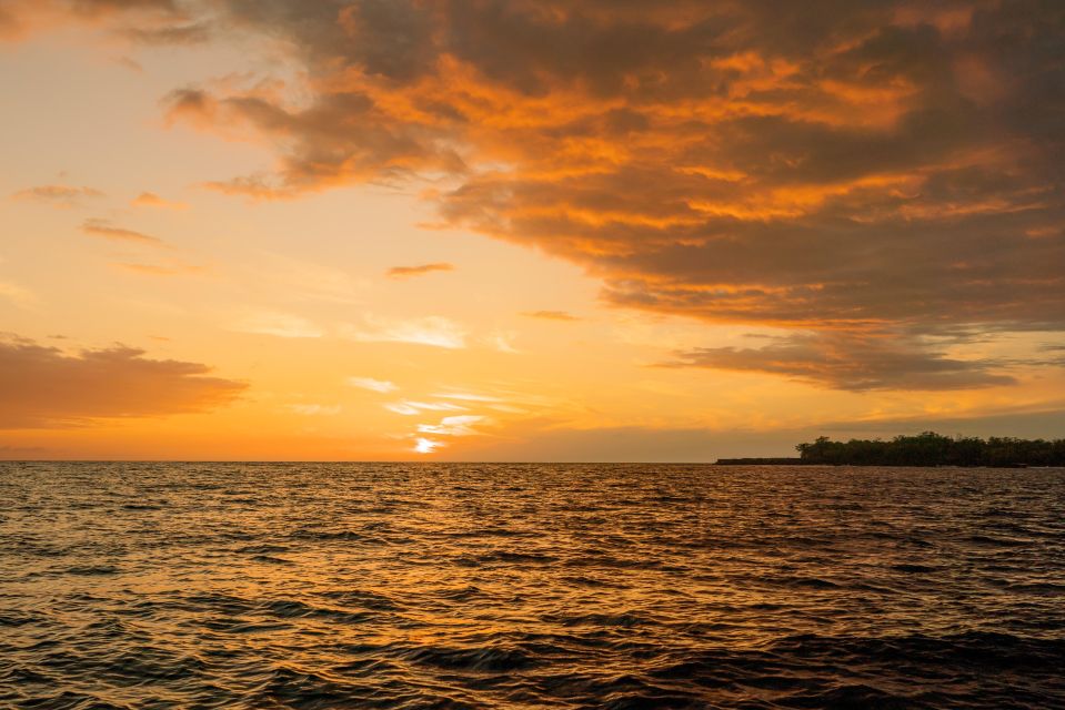 Big Island: Kona Super Raft Sunset Cruise - Key Points