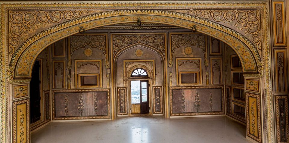 From Delhi: Taj Mahal, Agra Fort and Baby Taj Tour - Restrictions