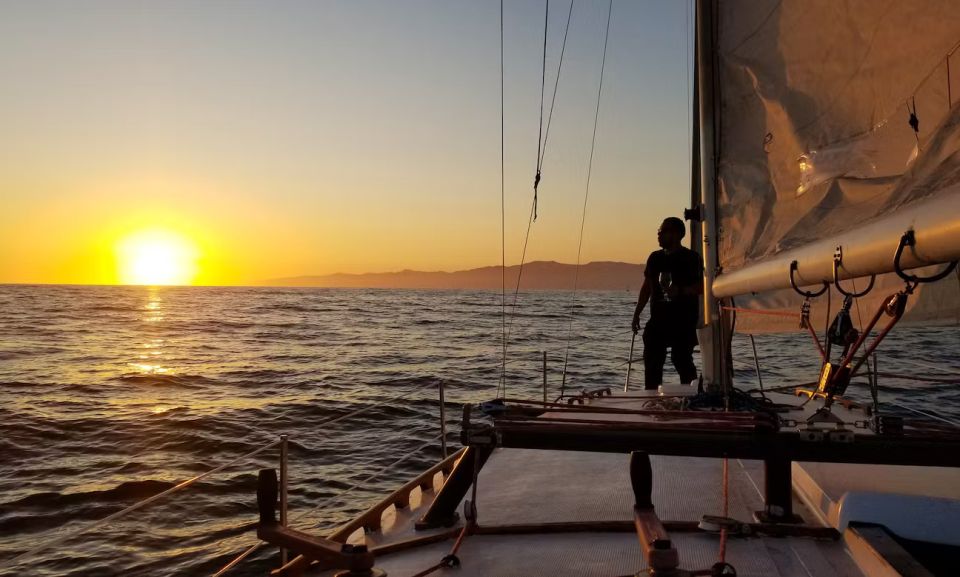 Los Angeles: Marina Del Rey Cruise on a Classic Sailboat - Sum Up