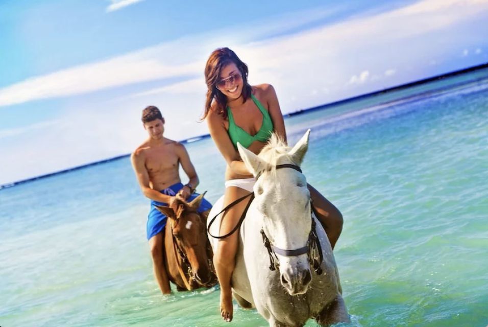 Ocho Rios: Horseback Riding in the Ocean & Bamboo Rafting - Sum Up