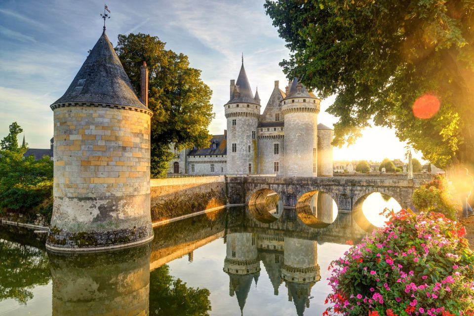 Paris: Château De Chambord and Chenonceau Private Day Trip - Common questions