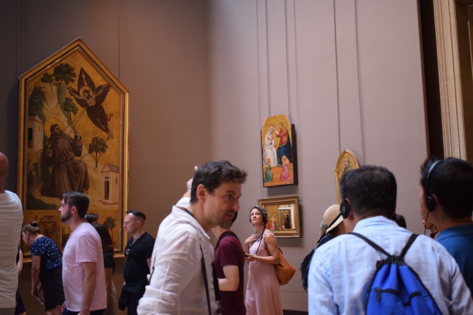 Paris: Louvre Masterpieces Tour With Pre-Reserved Tickets - Common questions