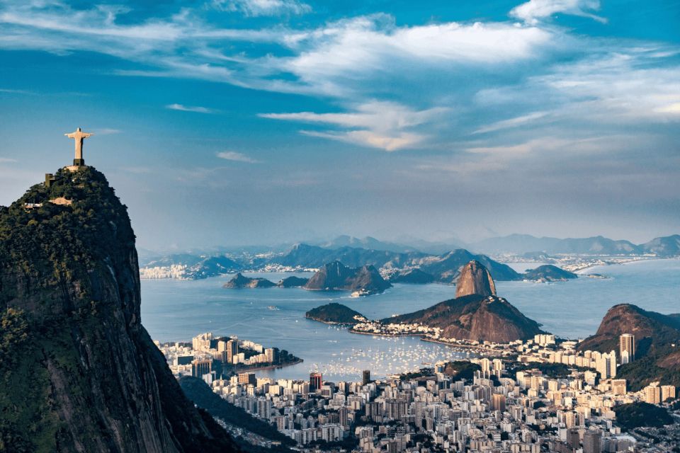 Rio Combo: Christ the Redeemer by Train and Sugarloaf - Common questions