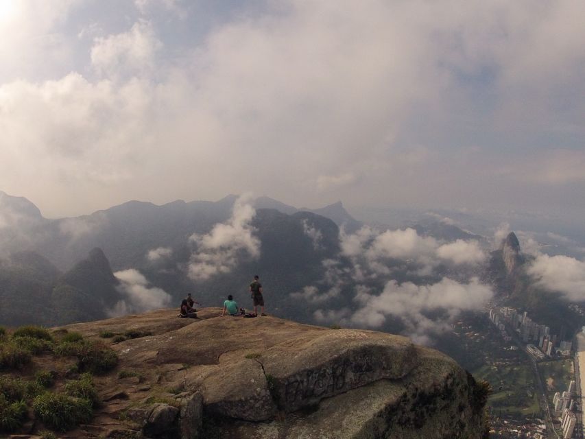 Rio De Janeiro: Pedra Da Gavea Adventure Hike - Common questions