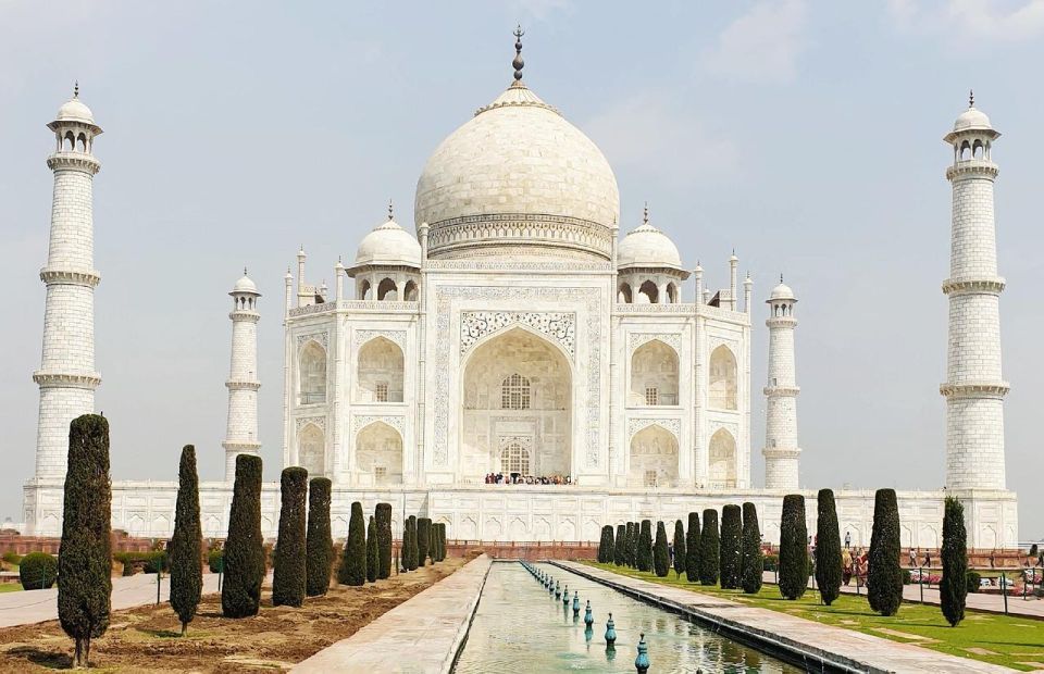Skip-The-Line Taj Mahal Sunrise & Agra Fort Private Tour - Common questions