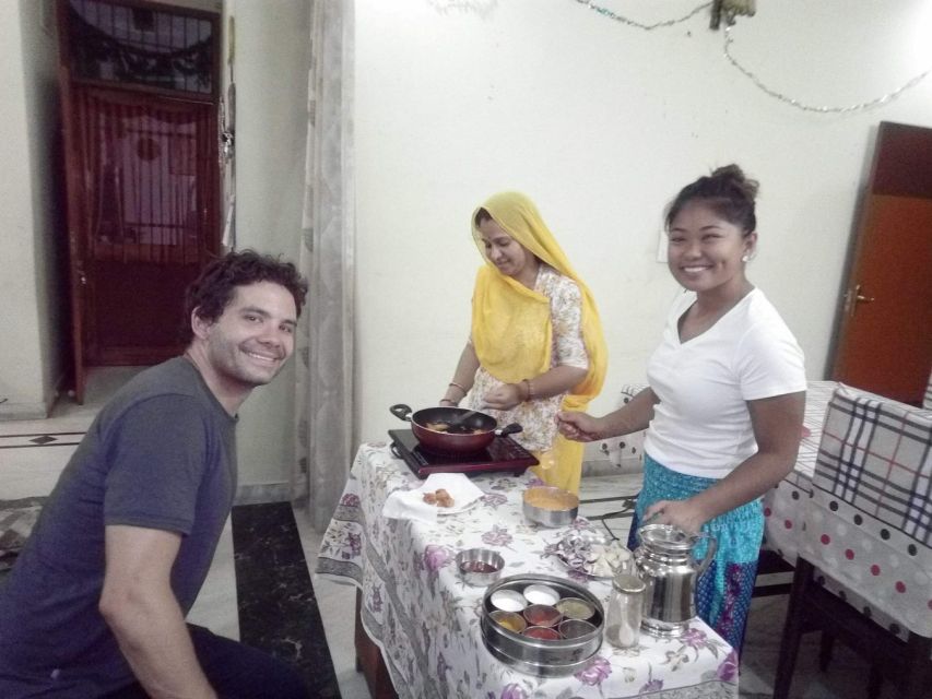 Jaipur: Home Cooking Class and Dinner With a Local Family - Sum Up