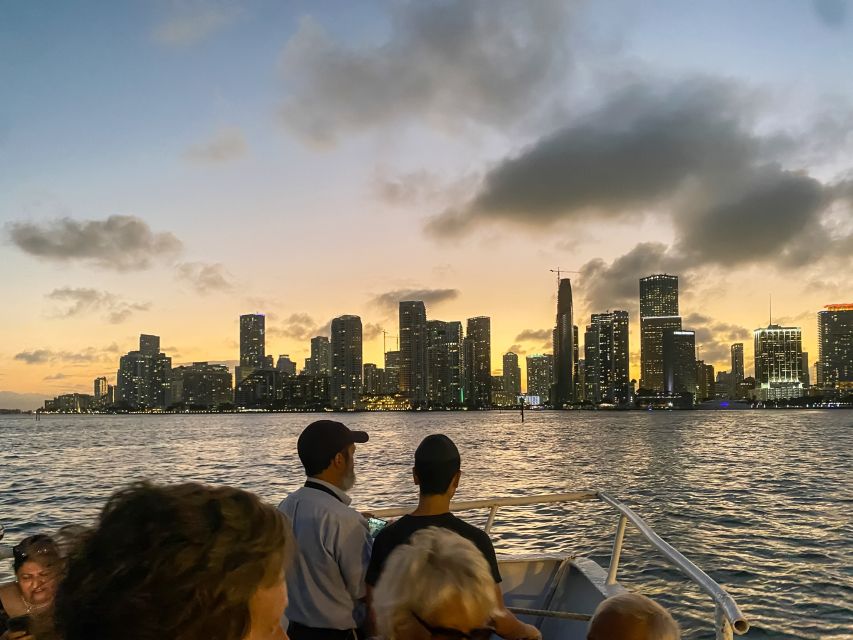 Miami: Evening Cruise on Biscayne Bay - Experience the City Lights