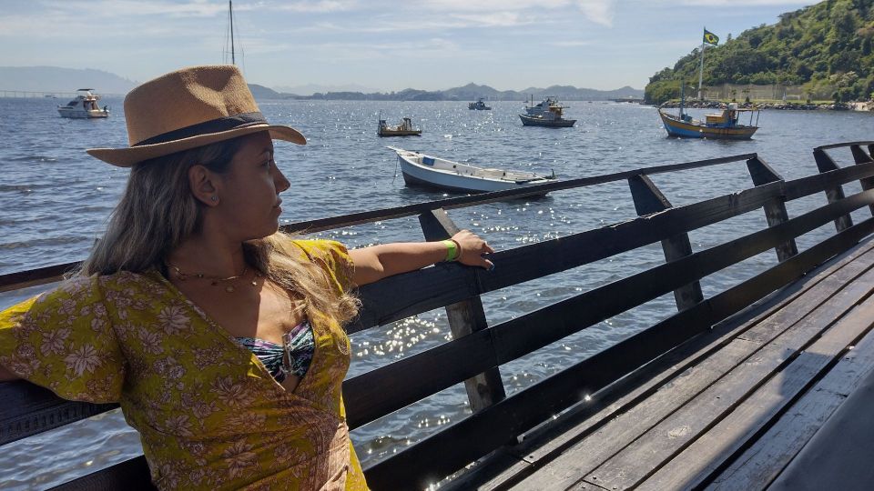 Rio: Floating Breakfast Boat Trip in Guanabara Bay - Common questions