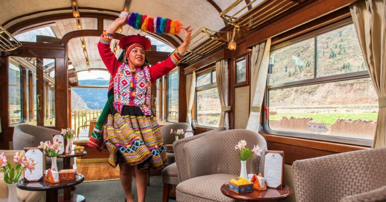 From Cusco: Trip to Puno by Titicaca Train All Inclusive