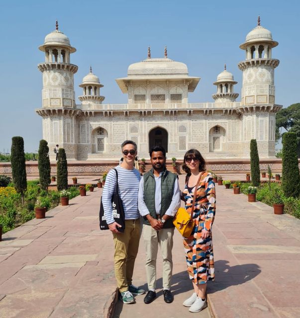From Delhi: Agra Tour by Gatiman Express - Key Points