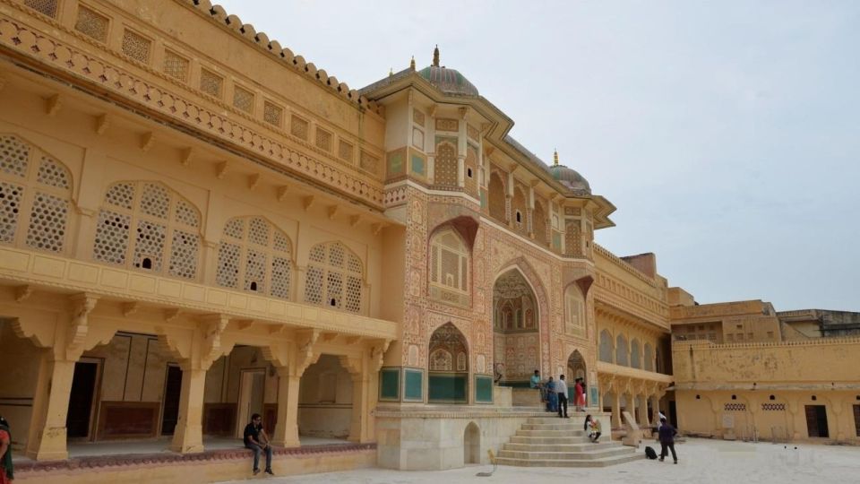 From Delhi: Jaipur Private Day Tour With Transfers - Key Points