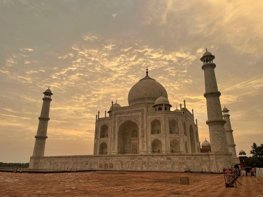From Delhi : Sunrise Taj Mahal & Agra Tour By Private Car - Itinerary