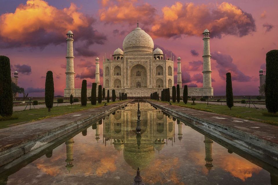 From Delhi : Taj Mahal & Agra Private Tour by Gatimaan Train - Key Points