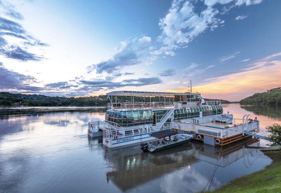 From Foz Do Iguaçu: Sunset Catamaran Tour With Meal - Key Points