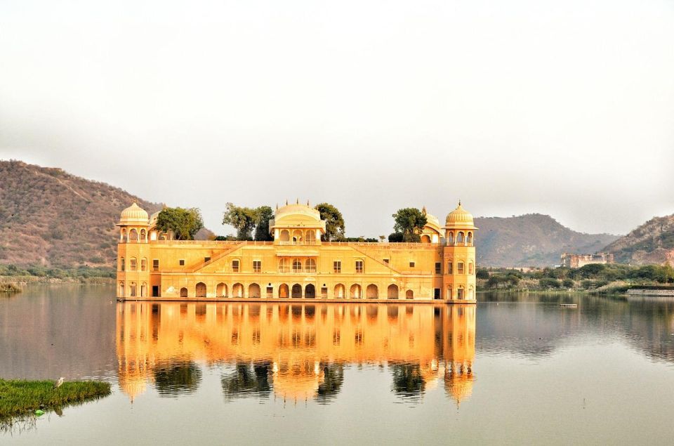 From Jaipur: Private 2-Day Ranthambore Safari & Jaipur Tour - Itinerary