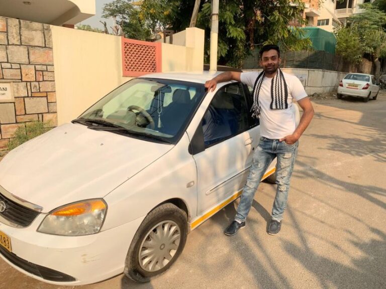 From Jaipur: Private Transfer From Jaipur To Delhi in AC Car