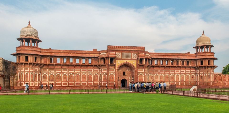 From Mumbai: Taj Mahal & Agra Fort Tour With Same-Day Flight - Customer Reviews