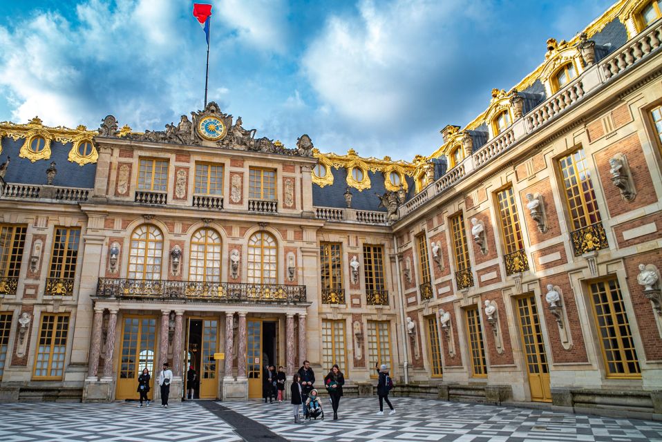 From Paris: Versailles Palace & Gardens Private Guided Tour - Key Points