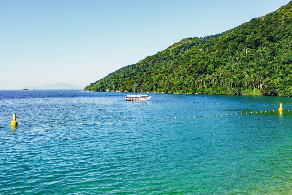 From Rio De Janeiro: Angra Dos Reis Boat Trip With Lunch - Key Points