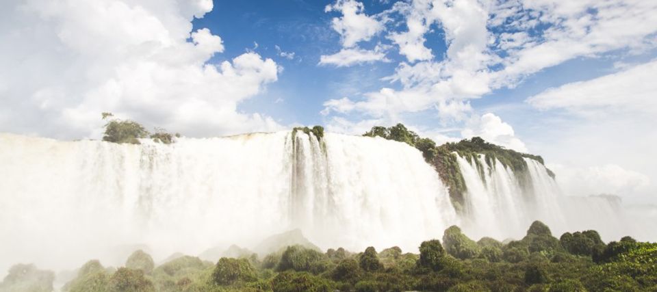 Iguazu Falls: 2-Day Argentinian and Brazilian Iguazu Falls - Key Points