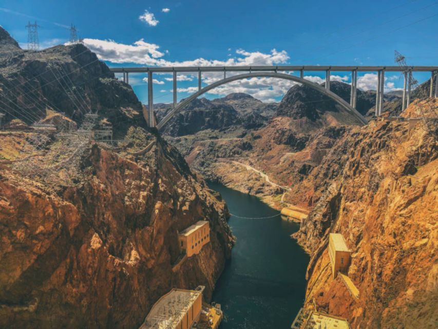 Las Vegas: Hoover Dam Experience With Power Plant Tour - Tour Experience