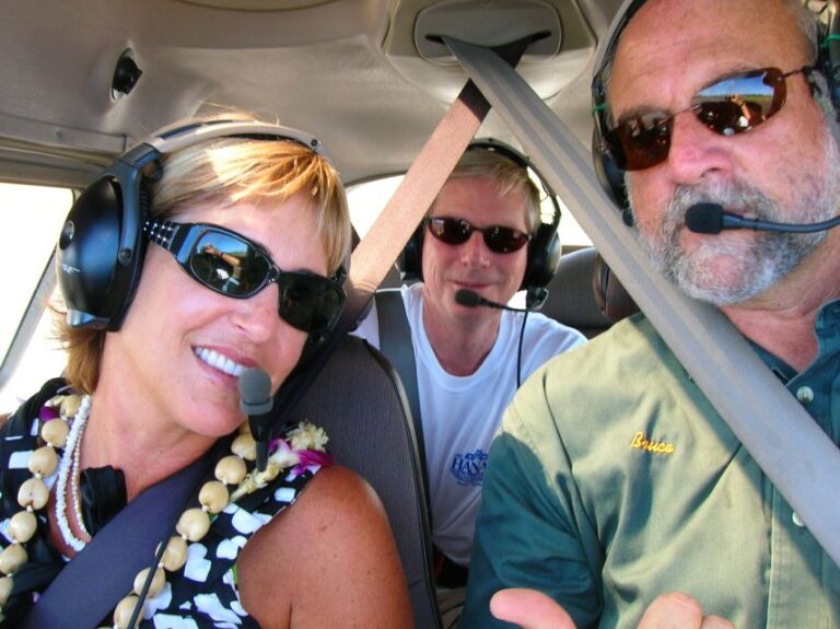 Lihue: Private Scenic Flight Over Kauai