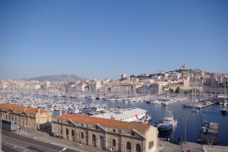 Marseille: Day Boat Ride in the Calanques With Wine Tasting - Key Points