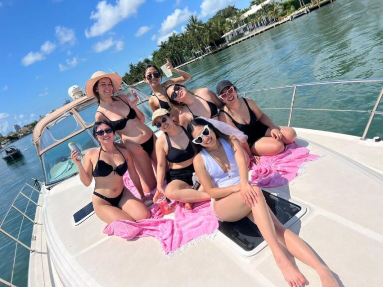 Miami Beach: Biscayne Bay Sightseeing Cruise With Swim Stop