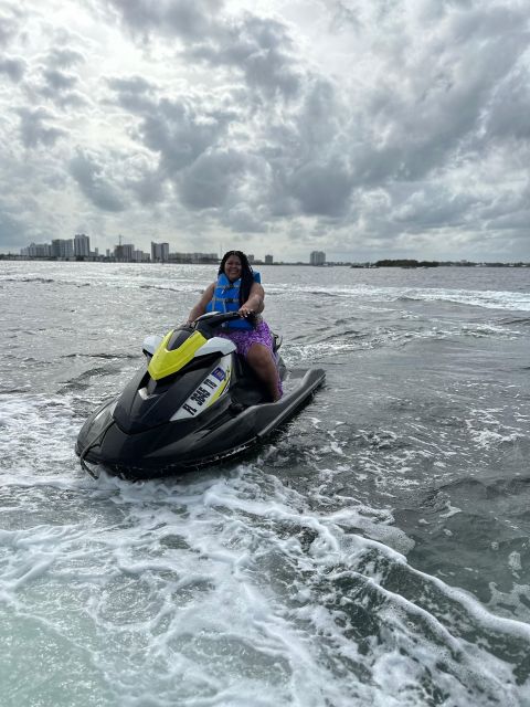 Miami Beach Jetskis + Free Boat Ride - Key Points