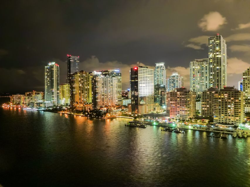 Miami: Evening Cruise on Biscayne Bay - Key Points