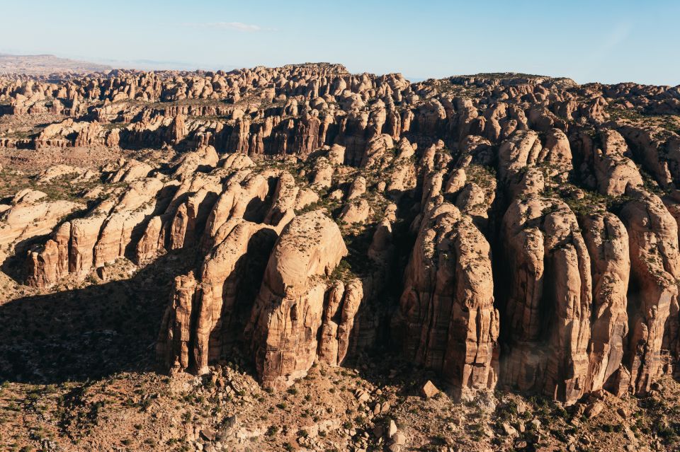 Moab: Corona Arch Canyon Run Helicopter Tour - Key Points