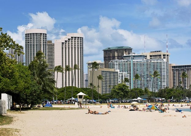 Oahu Ala Moana Beach 2-Hour Surf Lesson and Waikiki Round-Trip - Key Points