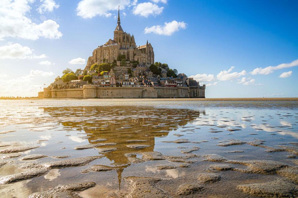 PARIS: Mont Saint Michel Private Transfer Van - Key Points