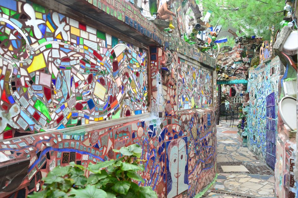 Philadelphia: South Philly Art- Small Group Walking Tour - Key Points