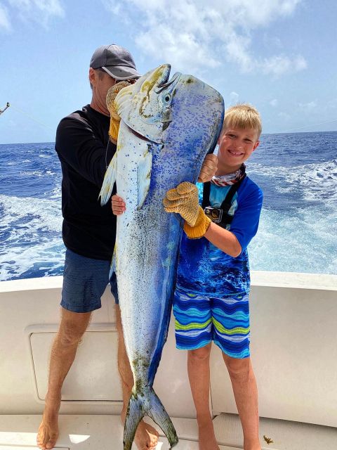 Private Fishing Charters Gone Dog 37 Boat Offshore Trip - Key Points